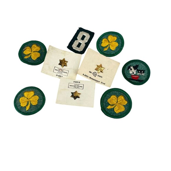 Vintage Girl Scout Patches & Pins - Membership Stars Clover Leaf Dog Badge Numbe - Picture 3 of 5